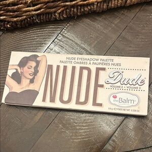 theBalm Eyeshadow Palette, 2 Triple-Milled Shades, Nude Dude